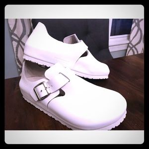 Birkenstock Sz 38 White Leather London Mules Clogs